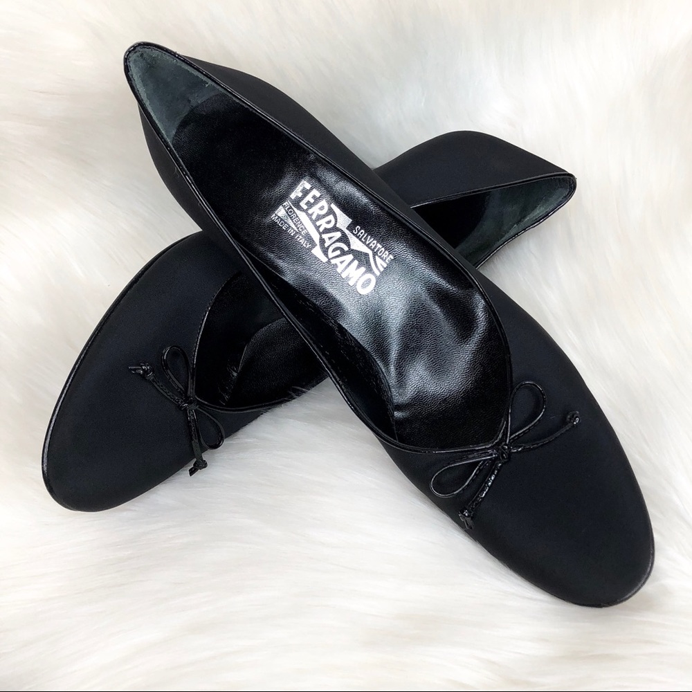 SALVATORE FERRAGAMO Black Bow Pump Heels